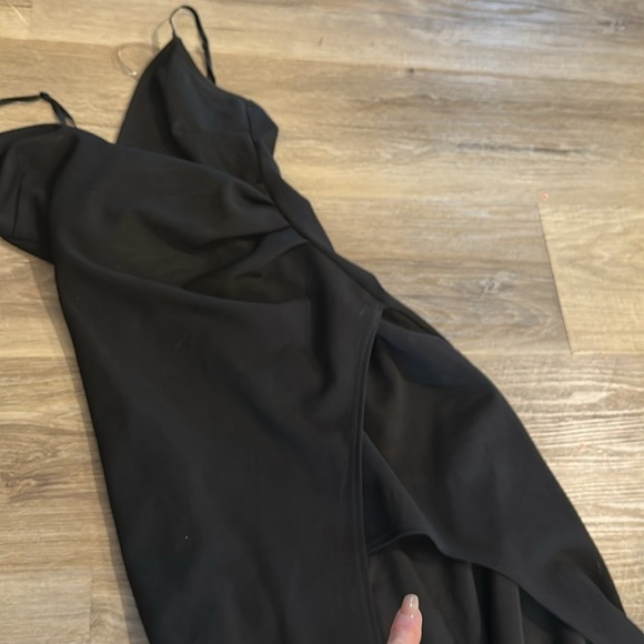 Classic Black Formal Maxi Dress XS Spaghetti Straps Ruched Front Elegant Gown - Picture 11 of 11